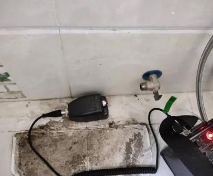 保定市屋顶漏水维修公司分享下卫生间漏水的危害及解决方法
